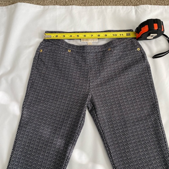 Michael Kors Women’s Leggings size S/P. Petite. Gray & White with 2 Back pockets - Picture 13 of 15